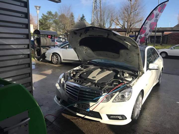 Entretien et révision mécanique complets pour auto